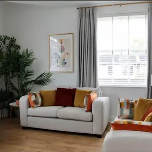 Clement House, York, Free Ev And Parking Apartment
