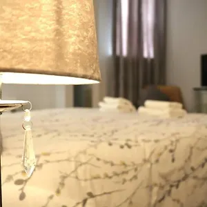 The Stuart - Spacious, Affordable, Centre Apartment